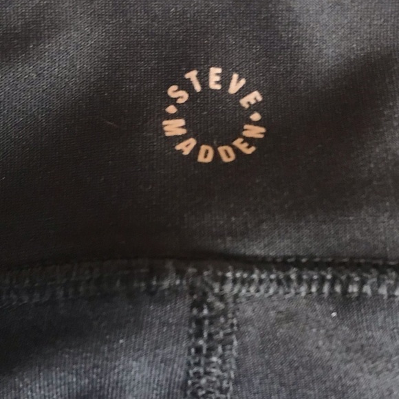 Steve Madden Leggings With Studded Sides - Picture 5 of 6